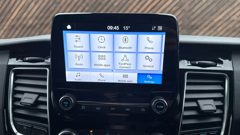 Ford Transit Custom 300 L1 Diesel Fwd 2.0 EcoBlue 170ps Low Roof D/Cab Limited Van